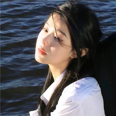 她之觉醒第一季海报